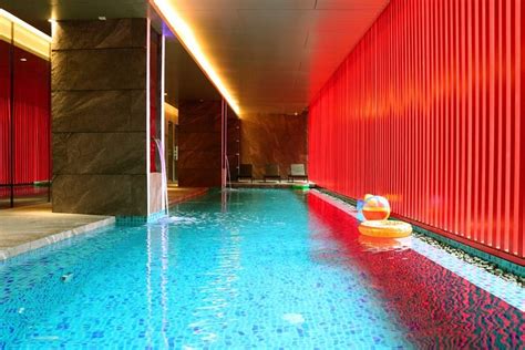 hotels in cubao quezon city|cubao hotels with pools.